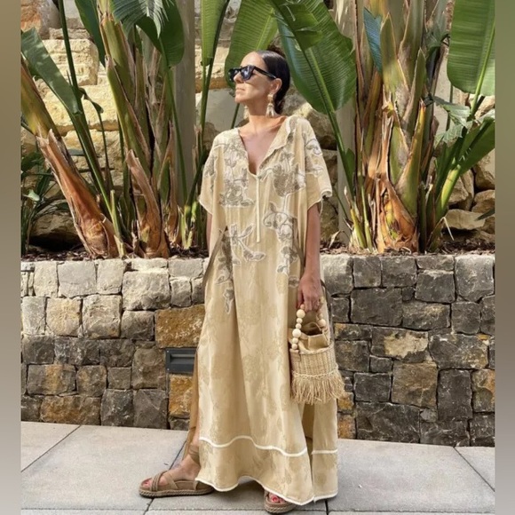 Zara Jacquard Limited Edition Kaftan - Picture 1 of 7
